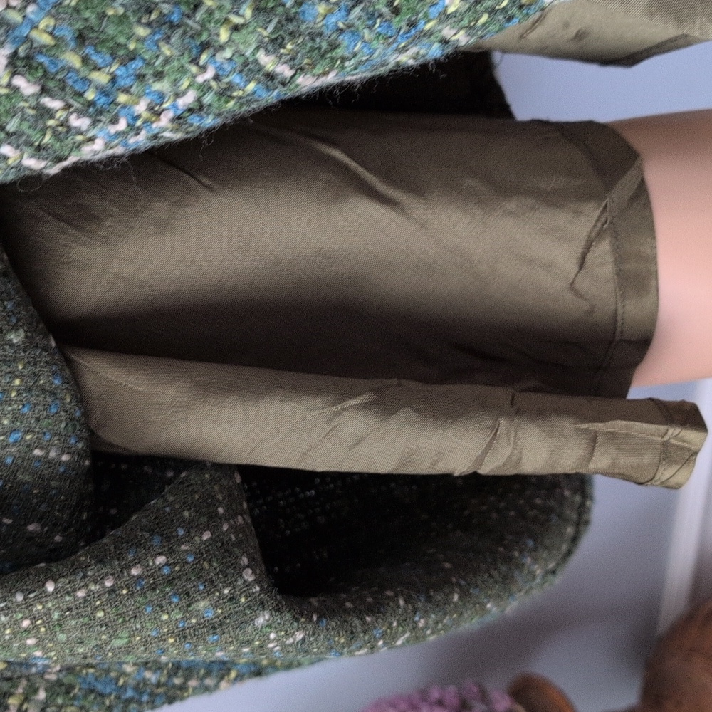 DANIER Made in Canada Wool Blend Tweed Midi Skirt Green Blue Plaid Size 8 - Picture 10 of 16